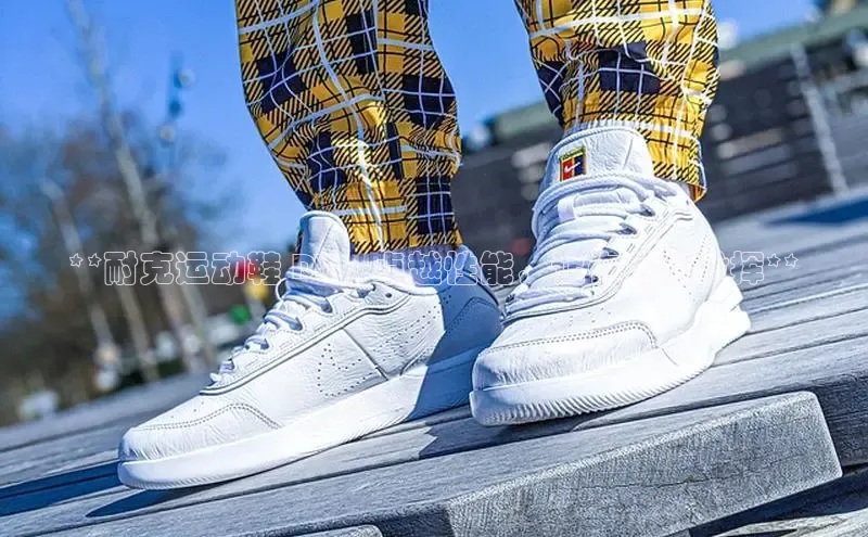 意昂3官网入口梯哥哥科技**耐克运动鞋 DX：卓越性能，让你尽情发挥**