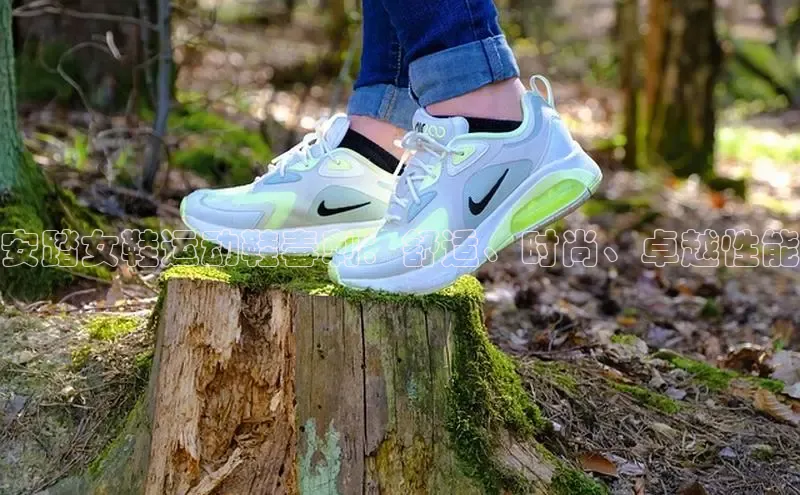 意昂3登陆入口顺丰安踏女鞋运动鞋毒刺：舒适、时尚、卓越性能